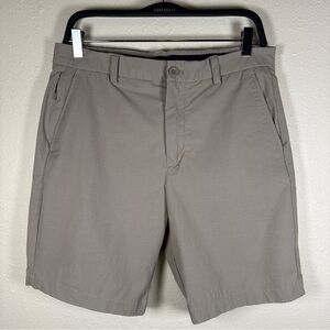 Vineyard Vines OTG On The Go Shorts Tan 30 Golf Beach Stretch Golf Preppy